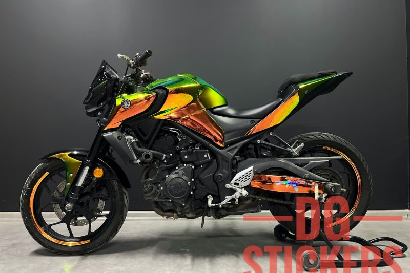 Yamaha MT25 V2 Chrome Color Shift Full Sticker Set