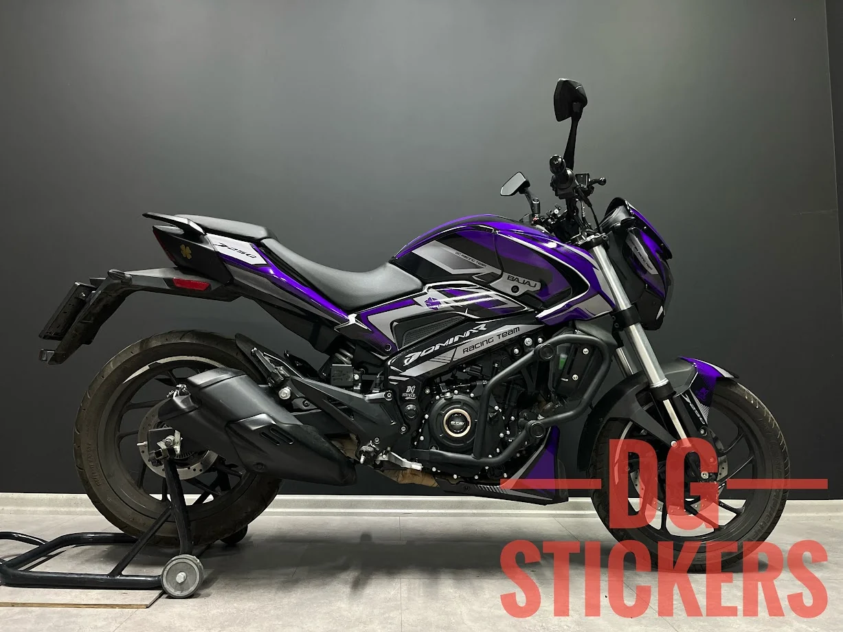 Bajaj Dominar 250 2021-2026 Naked Sport Mor kaplama seti detay görseli 3