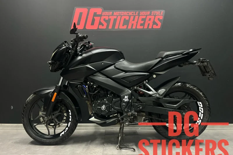 Bajaj Pulsar NS125 2014-2026 Mat Siyah kaplama seti