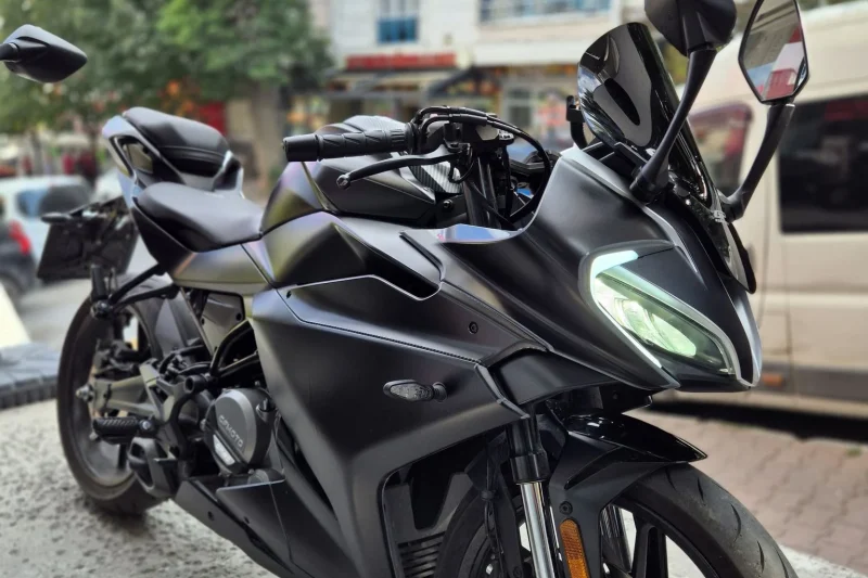 CFMOTO 250SR 2020-2025 Mat Siyah kaplama seti