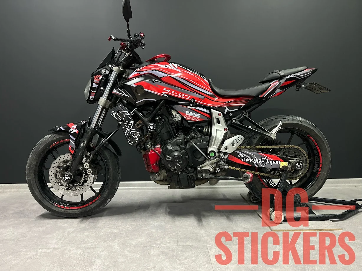 Yamaha MT-07 2014-2017 HyperNaked Kırmızı kaplama seti